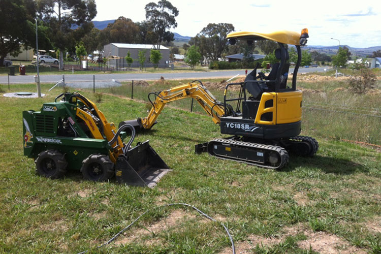 Canberra Mini Diggers Tight access and residential earthworks